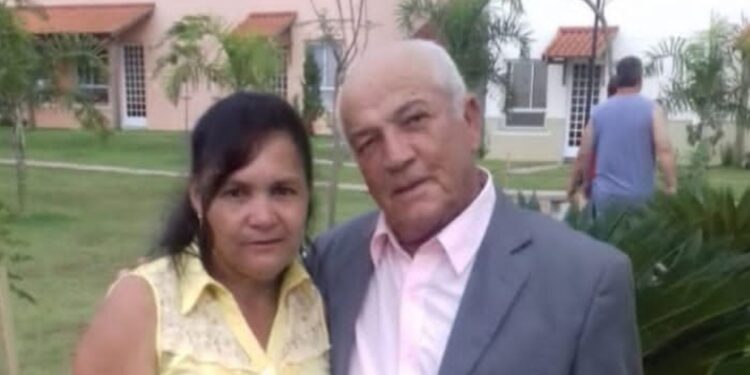 'Ela deu a vida por nós', diz filho de casal que morreu em acidente de ônibus no Norte de MG